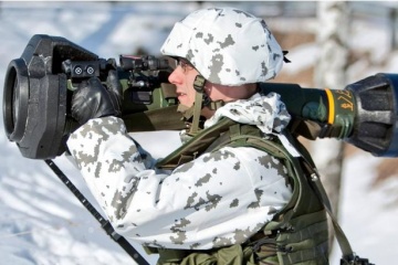 英国、ウクライナへの防衛用兵器供与を継続