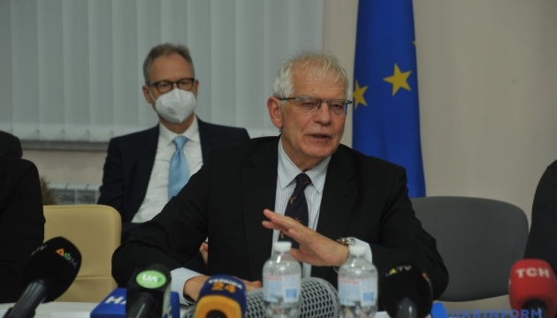 L'UE ne prévoit pas d'évacuer ses diplomates de l'Ukraine