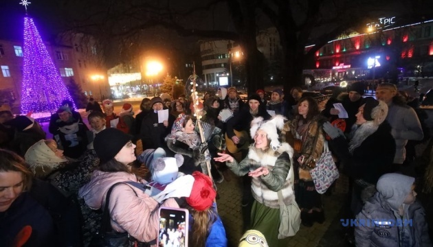 В центре Харькова состоялось рождественское шествие