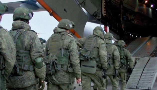 У РФ понад 75 літаків цілодобово перекидають війська до Казахстану