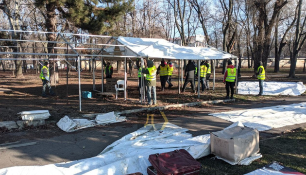 На Куликовому полі в Одесі розгорнули пункт обігріву для 200 безхатьків