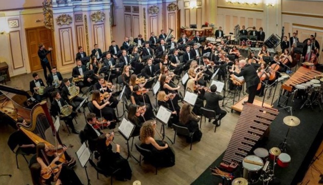 Во Львовской филармонии состоится благотворительный концерт «Свет Рождества»
