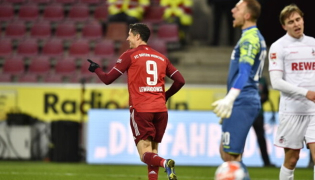 Левандовські забив 300 голів у Бундеслізі 