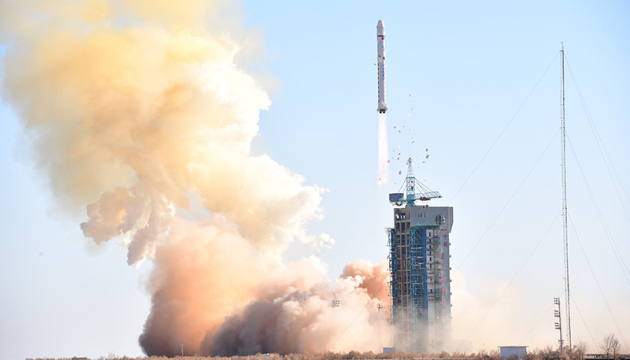 Китай запустив новий супутник для стеження за космосом