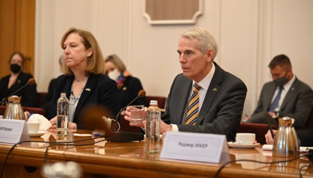 U.S. congressional delegation on visit to Ukraine