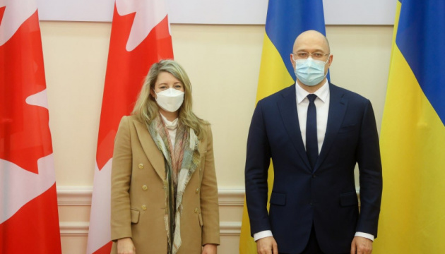 Україна очікує продовження канадської місії UNIFIER – Шмигаль