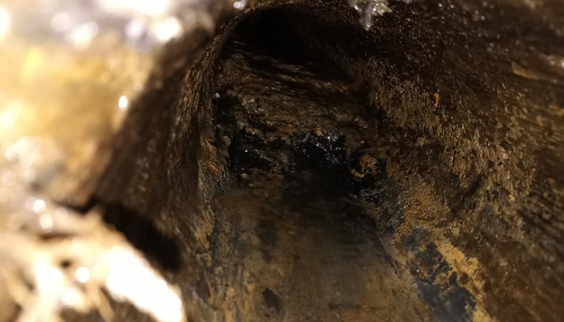 У Житомирі знайшли 300-метровий дерев’яний трубопровід початку минулого століття