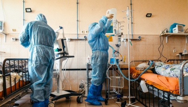 Na Ukrainie odnotowano 12815 nowych przypadków koronawirusa