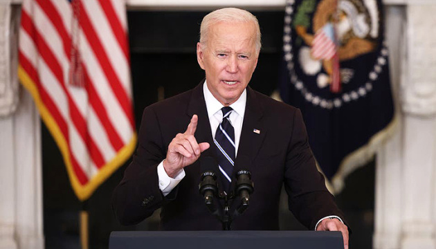 Biden vows 'disaster' for Russia if it invades Ukraine