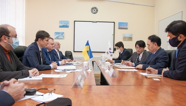 대한민국이 우크라이나 국가 우주국과 협력을 지속하기 위해