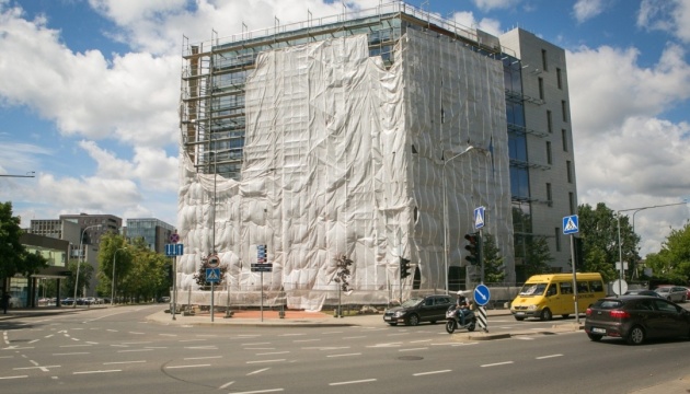 У центрі Вільнюса знесуть недобудований «Дім Москви»
