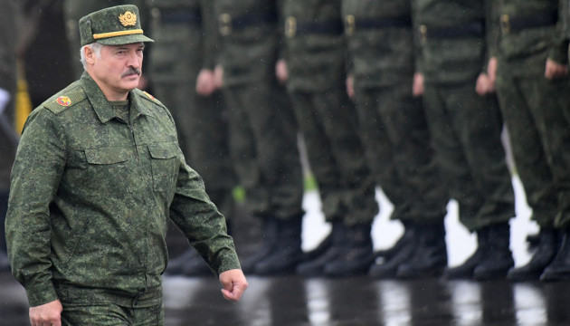 Зачем Лукашенко нужна вся эта бодяга с раздуванием мнимой «угрозы с юга»?
