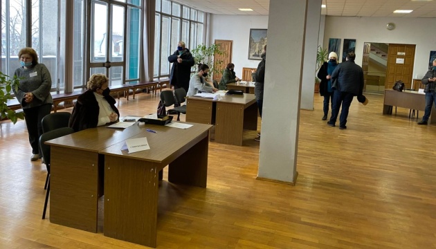 На виборах президента «Могилянки» викрали скриньку для голосування