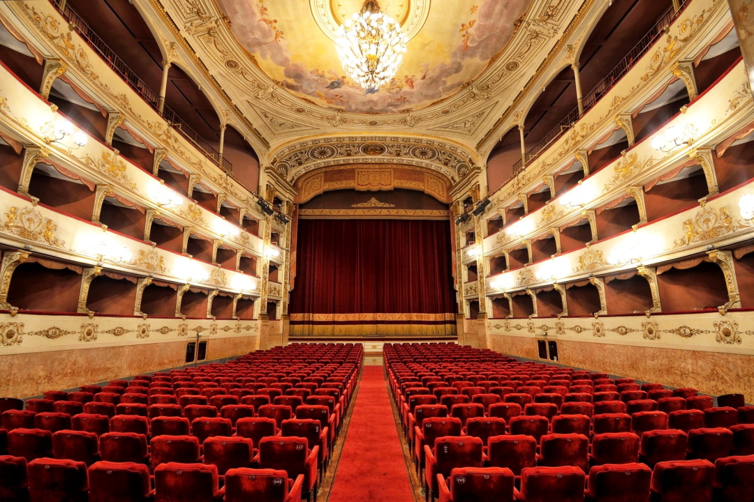 Зала флорентійського “Teatro della Pergola”