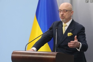 Украина получила письмо о намерениях Германии передать 5000 шлемов - Резников