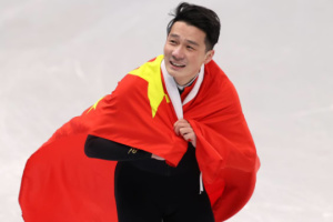 Китаєць Жень Цзивей став переможцем Ігор-2022 у шорт-треку на 1000 м