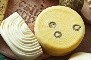 14 видов «черкасско-крымских» сыров