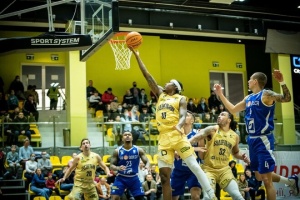 Суперлига: «Одесса» победила «Николаев»