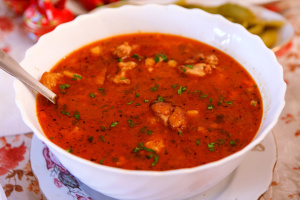 На Закарпатье во время Недели венгерской кухни бограч в ресторанах будут предлагать за полцены