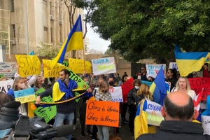 Українці Лівану пікетували російське посольство у Бейруті