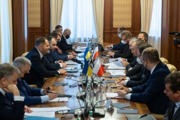 Ukraina i Polska uzgodniły zniesienie ograniczeń w tranzycie wagonów towarowych