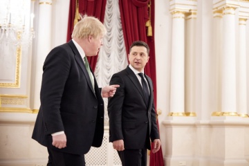„Ramię w ramię z Ukrainą” - Zełenski i Johnson wydali wspólne oświadczenie po spotkaniu w Kijowie