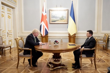 Zelensky trata con Johnson el apoyo de defensa a Ucrania y el reforzamiento de las sanciones