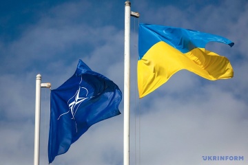 Les ministres des Affaires étrangères des pays de l’OTAN réaffirment leur soutien à l’Ukraine