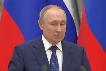 Putin unterzeichnet Erlass über schnelle Einbürgerung von Bewohnern der Regionen Saporischschja und Cherson