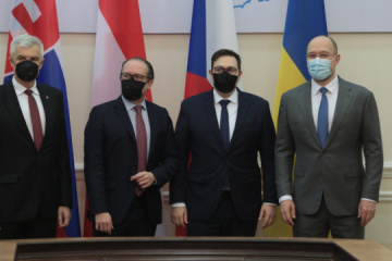Shmygal se reúne con los ministros de Exteriores de Austria, Eslovaquia y la República Checa