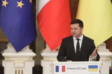 Zelensky: Ucrania y Francia continuarán cooperando en cuestiones de de-ocupación