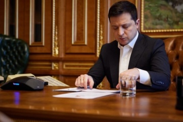 Zelensky analiza con el primer ministro eslovaco desafíos de seguridad para Ucrania y Europa