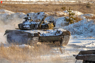 Armee meldet Zerstörung von zwei Kampfpanzern und Militärfahrzeugen nahe Schtschastja
