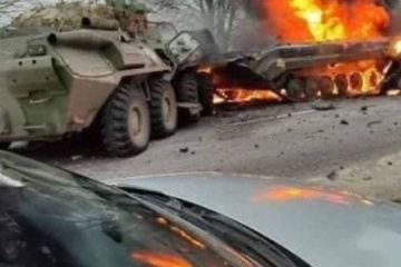 Gluchiw: Ukrainische Armee setzt Panzerabwehrraketen Javelin ein, 15 russische Panzer unschädlich gemacht