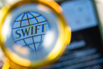 Exteriores: Arrancan los preparativos para la desconexión de Rusia de SWIFT