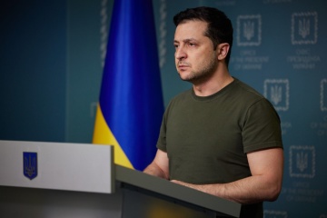Volodymyr Zelensky estime que les prochaines 24 heures seront décisives pour l'Ukraine
