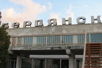 Alcalde: Invasores rusos toman el control de todos los edificios administrativos de Berdiansk