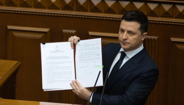 Президент підписав указ про збільшення української армії на 100 тисяч осіб