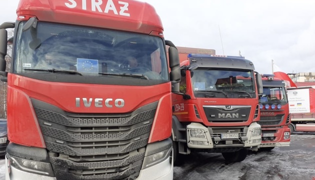 Almost 30 trucks with humanitarian aid from Poland arrive in Kyiv