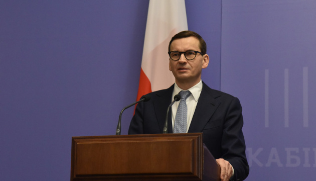 Skonfiskowane rosyjskie aktywa powinny zostać wykorzystane do odbudowy Ukrainy – Morawiecki

