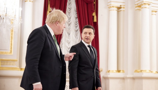 „Ramię w ramię z Ukrainą” - Zełenski i Johnson wydali wspólne oświadczenie po spotkaniu w Kijowie