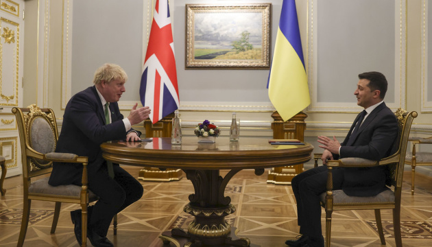 Reino Unido asigna casi 2 mil millones de libras esterlinas para proyectos con Ucrania