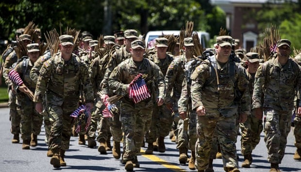 З армії США звільнятимуть військових за відмову від COVID-вакцинації