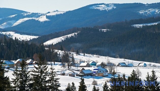 На Буковині створюють довідник живої природи на основі дитячих творів