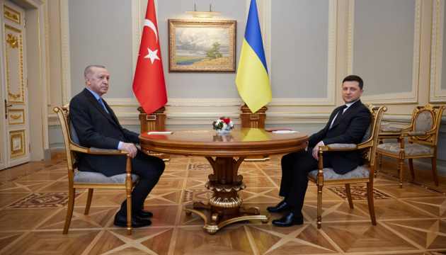 Зеленський відзначив активну взаємодію з Туреччиною у сферах інфраструктури та інвестицій
