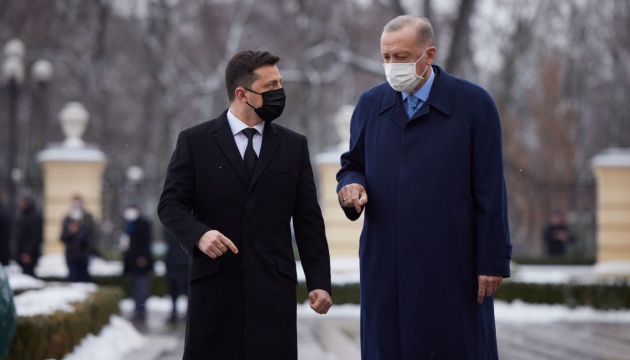 Zelensky et Erdogan ont discuté de nouvelles mesures pour parvenir à une paix en Ukraine 