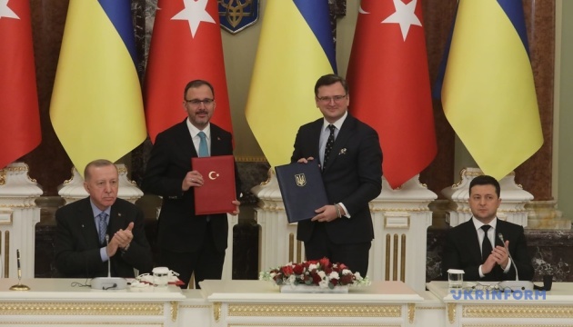 トルコ企業無人機「バイラクタル」のウクライナ国内での製造拡大へ　協定締結