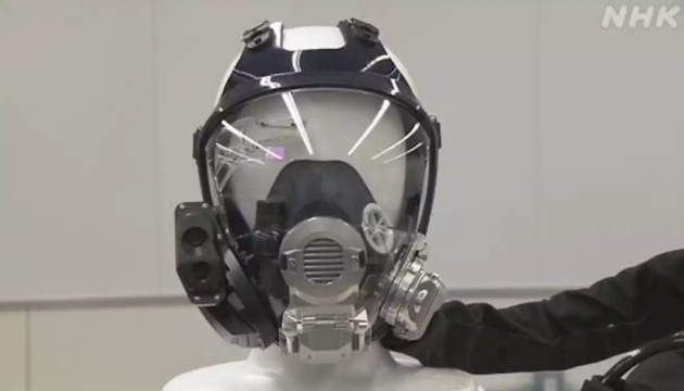 В Японии разработали «смарт-маску» для пожарных