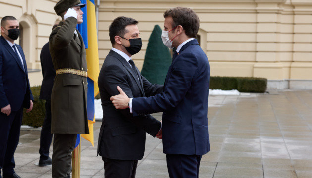 Macron przybył na Ukrainę
