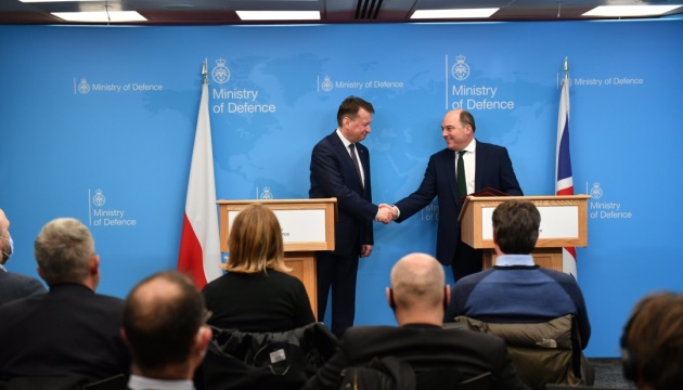 Міністри оборони Британії та Польщі обговорили захист суверенітету України